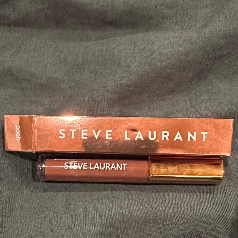 Steve Laurant Rose Gold Lip Gloss